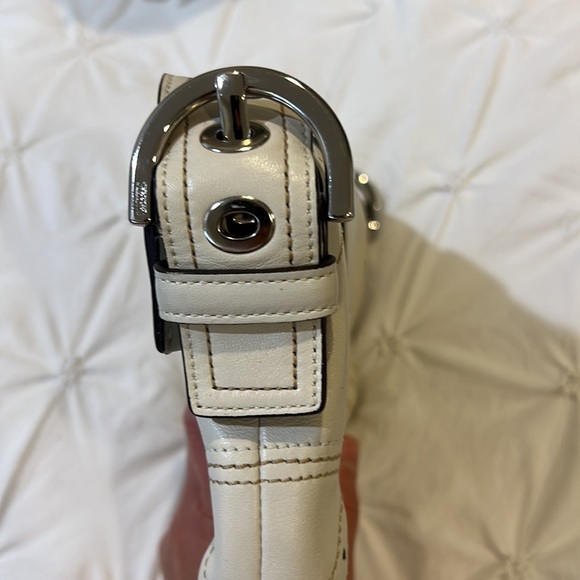 Coach bag - Picture 3 of 4